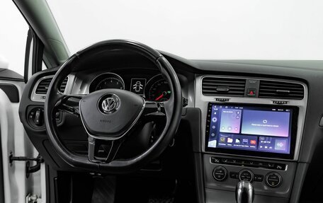 Volkswagen Golf VII, 2013 год, 1 195 000 рублей, 10 фотография