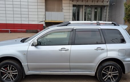 Mitsubishi Outlander III рестайлинг 3, 2004 год, 637 000 рублей, 19 фотография