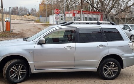 Mitsubishi Outlander III рестайлинг 3, 2004 год, 637 000 рублей, 27 фотография