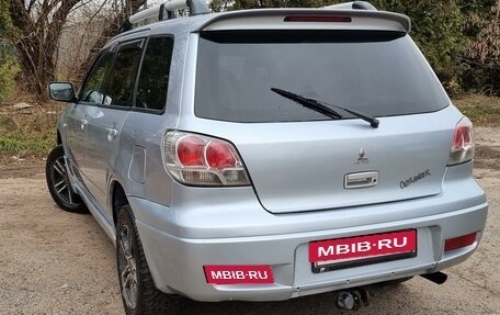 Mitsubishi Outlander III рестайлинг 3, 2004 год, 637 000 рублей, 18 фотография