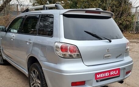 Mitsubishi Outlander III рестайлинг 3, 2004 год, 637 000 рублей, 36 фотография