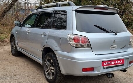 Mitsubishi Outlander III рестайлинг 3, 2004 год, 637 000 рублей, 31 фотография