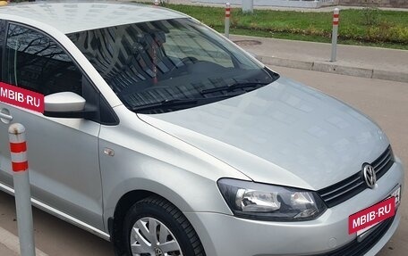 Volkswagen Polo VI (EU Market), 2012 год, 900 000 рублей, 7 фотография