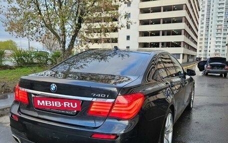 BMW 7 серия, 2010 год, 1 700 000 рублей, 4 фотография