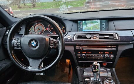 BMW 7 серия, 2010 год, 1 700 000 рублей, 19 фотография