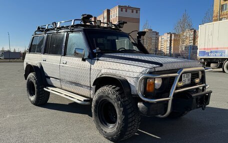 Nissan Patrol, 1992 год, 850 000 рублей, 2 фотография