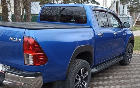 Toyota Hilux VIII, 2018 год, 3 800 000 рублей, 4 фотография