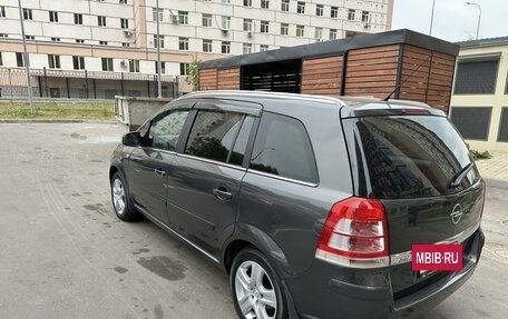 Opel Zafira B, 2011 год, 825 000 рублей, 6 фотография