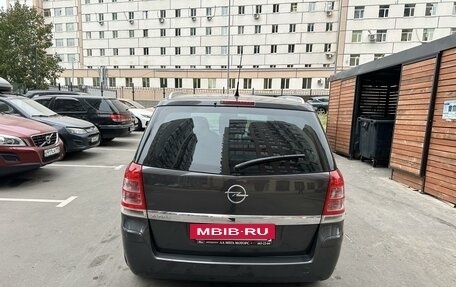 Opel Zafira B, 2011 год, 825 000 рублей, 7 фотография