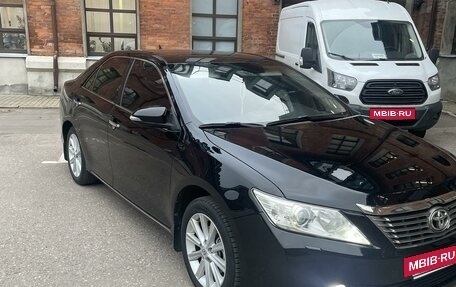 Toyota Camry, 2013 год, 2 450 000 рублей, 3 фотография