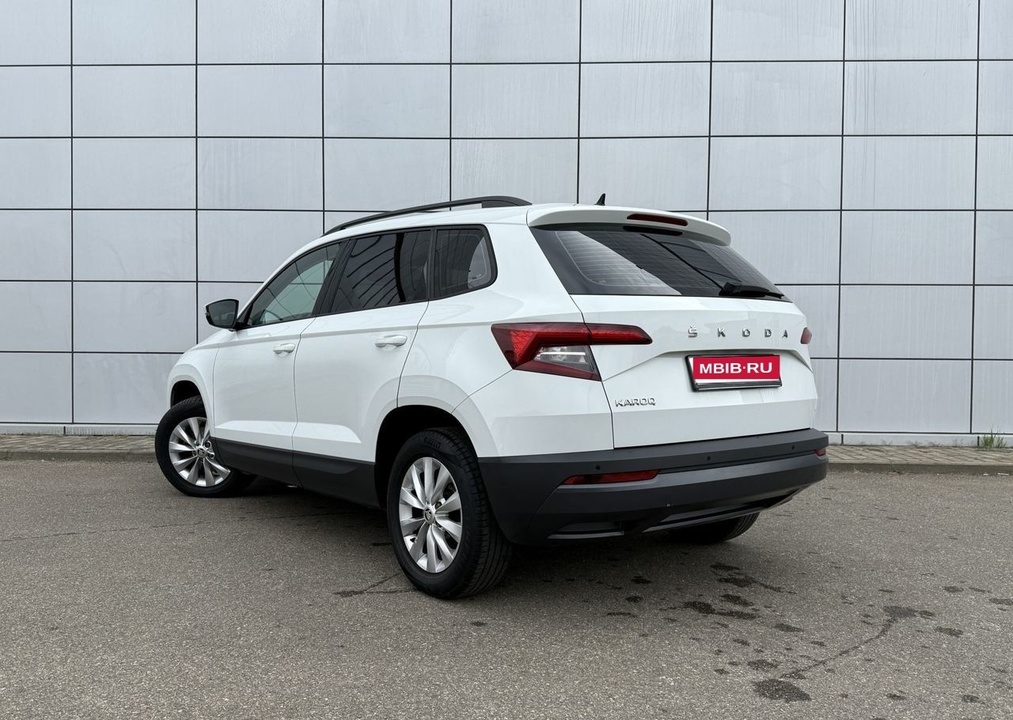Skoda Karoq, 2021 год, 2 416 000 рублей, 4 фотография