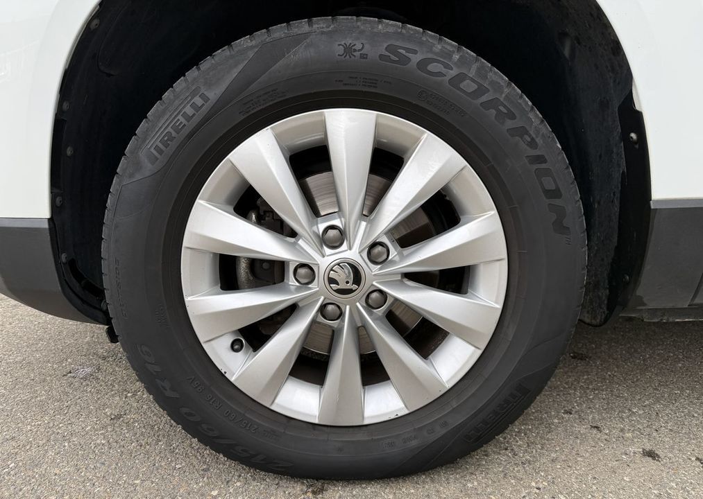 Skoda Karoq, 2021 год, 2 416 000 рублей, 9 фотография