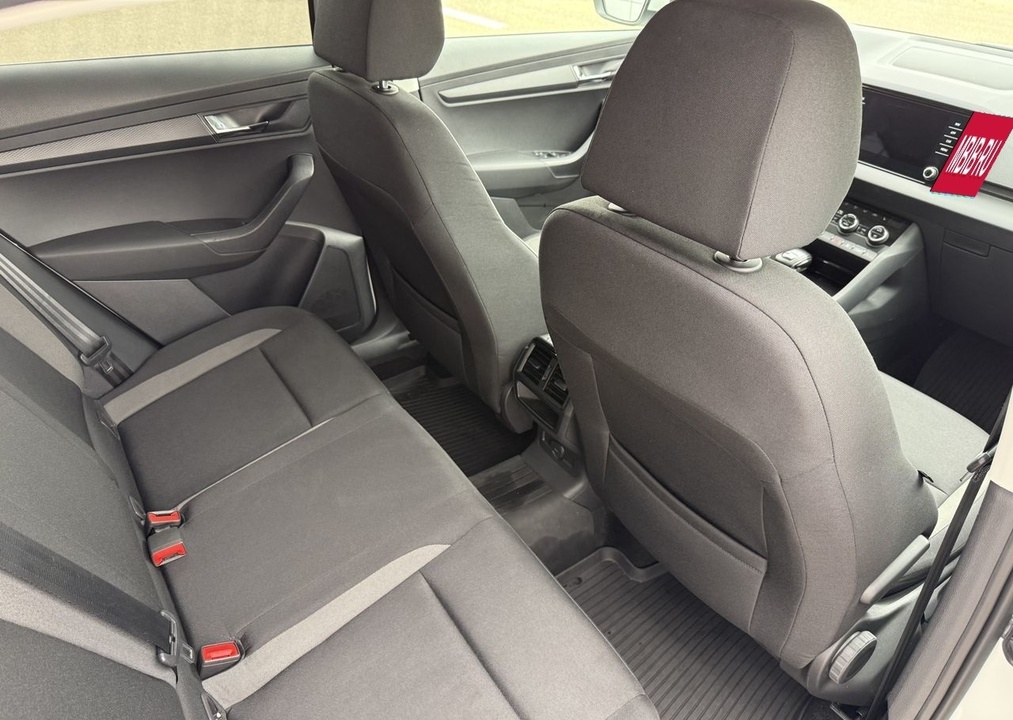 Skoda Karoq, 2021 год, 2 416 000 рублей, 23 фотография