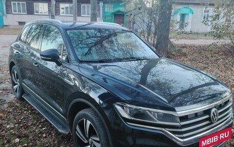 Volkswagen Touareg III, 2020 год, 5 600 000 рублей, 6 фотография