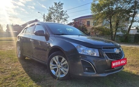 Chevrolet Cruze II, 2013 год, 890 000 рублей, 5 фотография