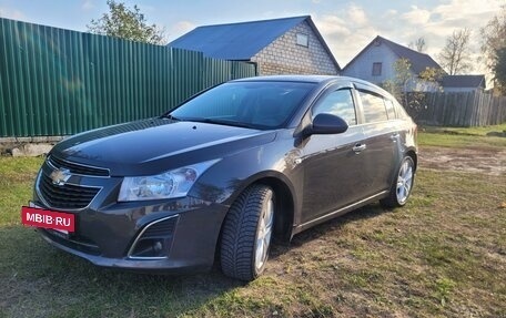 Chevrolet Cruze II, 2013 год, 890 000 рублей, 2 фотография