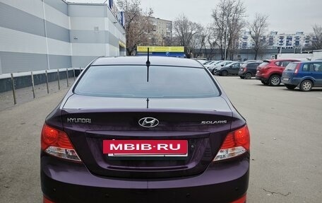 Hyundai Solaris II рестайлинг, 2012 год, 750 000 рублей, 5 фотография