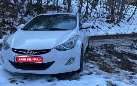 Hyundai Avante, 2011 год, 1 100 000 рублей, 2 фотография