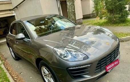 Porsche Macan I рестайлинг, 2014 год, 3 950 000 рублей, 2 фотография