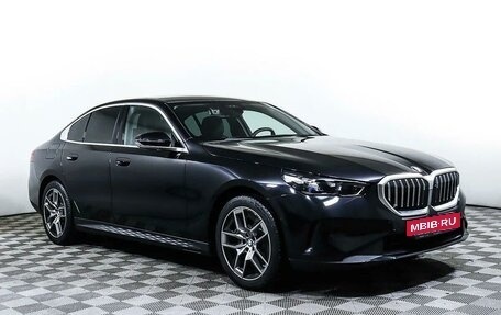 BMW 5 серия, 2023 год, 7 500 000 рублей, 2 фотография