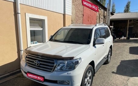 Toyota Land Cruiser 200, 2011 год, 4 999 999 рублей, 1 фотография