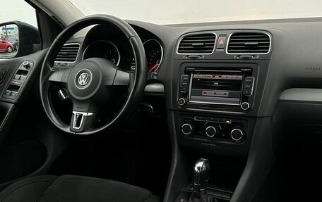 Volkswagen Golf VI, 2011 год, 967 800 рублей, 14 фотография