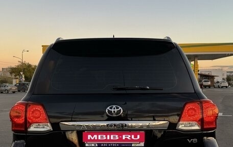 Toyota Land Cruiser 200, 2014 год, 4 800 000 рублей, 7 фотография