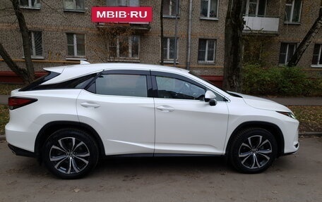 Lexus RX IV рестайлинг, 2022 год, 6 800 000 рублей, 7 фотография