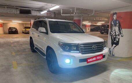 Toyota Land Cruiser 200, 2011 год, 3 800 000 рублей, 2 фотография