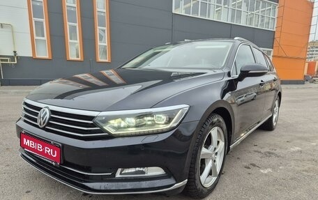 Volkswagen Passat B8 рестайлинг, 2019 год, 2 990 000 рублей, 1 фотография