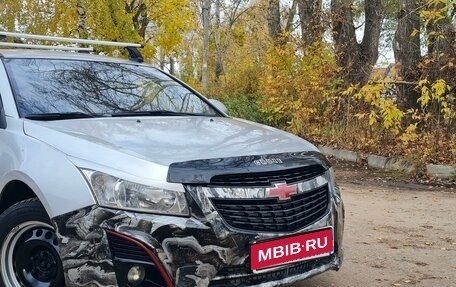 Chevrolet Cruze II, 2013 год, 830 000 рублей, 1 фотография