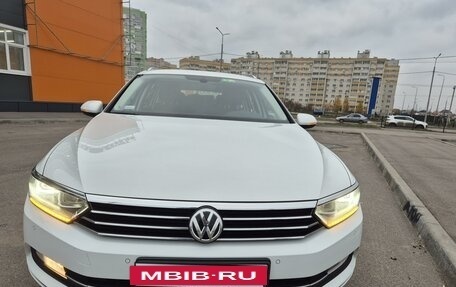 Volkswagen Passat B8 рестайлинг, 2018 год, 2 830 000 рублей, 2 фотография