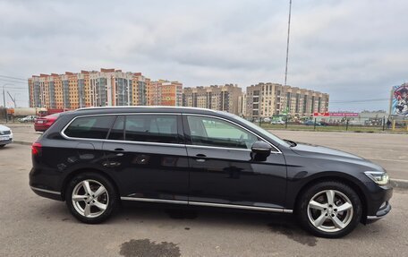 Volkswagen Passat B8 рестайлинг, 2019 год, 2 990 000 рублей, 4 фотография