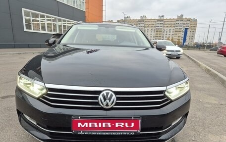 Volkswagen Passat B8 рестайлинг, 2019 год, 2 990 000 рублей, 2 фотография