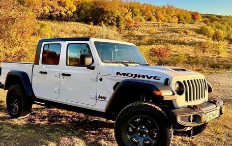 Jeep Gladiator, 2021 год, 6 016 500 рублей, 13 фотография