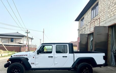 Jeep Gladiator, 2021 год, 6 016 500 рублей, 18 фотография