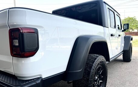 Jeep Gladiator, 2021 год, 6 016 500 рублей, 29 фотография