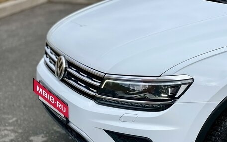 Volkswagen Tiguan II, 2019 год, 3 298 000 рублей, 3 фотография