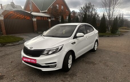 KIA Rio III рестайлинг, 2016 год, 1 140 000 рублей, 1 фотография