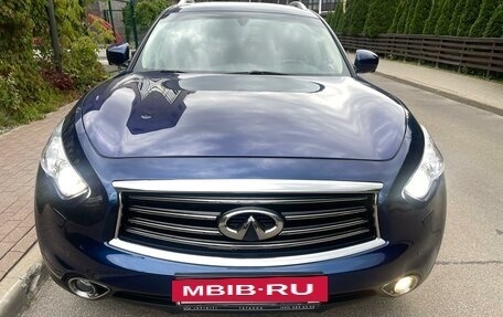 Infiniti QX70, 2014 год, 3 050 000 рублей, 2 фотография