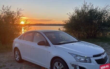 Chevrolet Cruze II, 2012 год, 930 000 рублей, 3 фотография