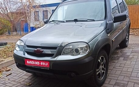 Chevrolet Niva I рестайлинг, 2015 год, 799 000 рублей, 1 фотография