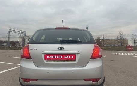 KIA cee'd I рестайлинг, 2011 год, 900 000 рублей, 2 фотография