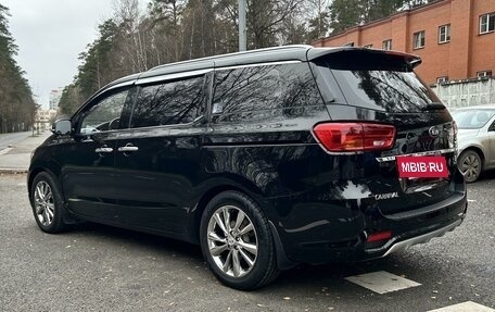 KIA Carnival III, 2019 год, 2 390 000 рублей, 4 фотография