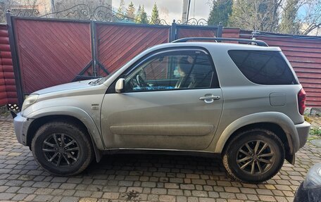 Toyota RAV4, 2003 год, 990 000 рублей, 4 фотография