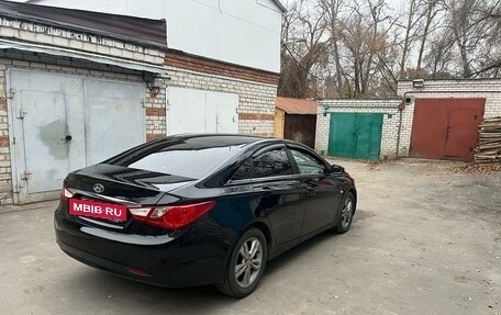 Hyundai Sonata VI, 2011 год, 1 500 000 рублей, 4 фотография