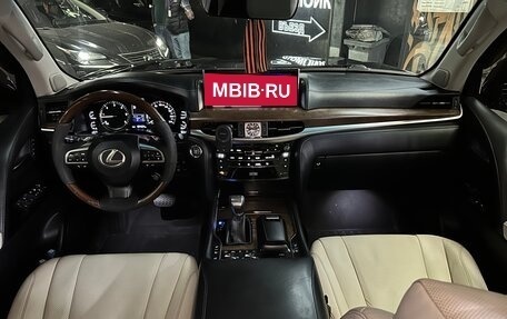 Lexus LX III, 2017 год, 8 500 000 рублей, 9 фотография