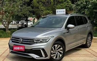 Volkswagen Tiguan II, 2022 год, 2 787 450 рублей, 1 фотография