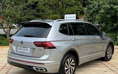 Volkswagen Tiguan II, 2022 год, 2 787 450 рублей, 5 фотография