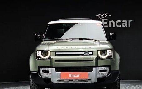 Land Rover Defender II, 2021 год, 6 204 229 рублей, 3 фотография